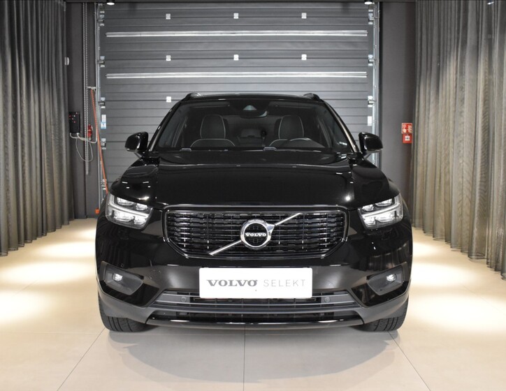 Volvo XC40 6