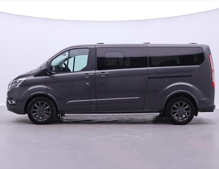 Ford Tourneo Custom 4