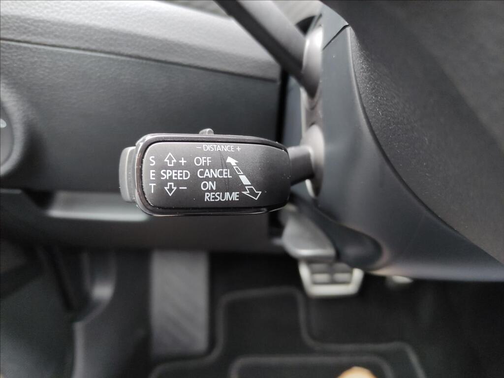 Škoda Superb 12