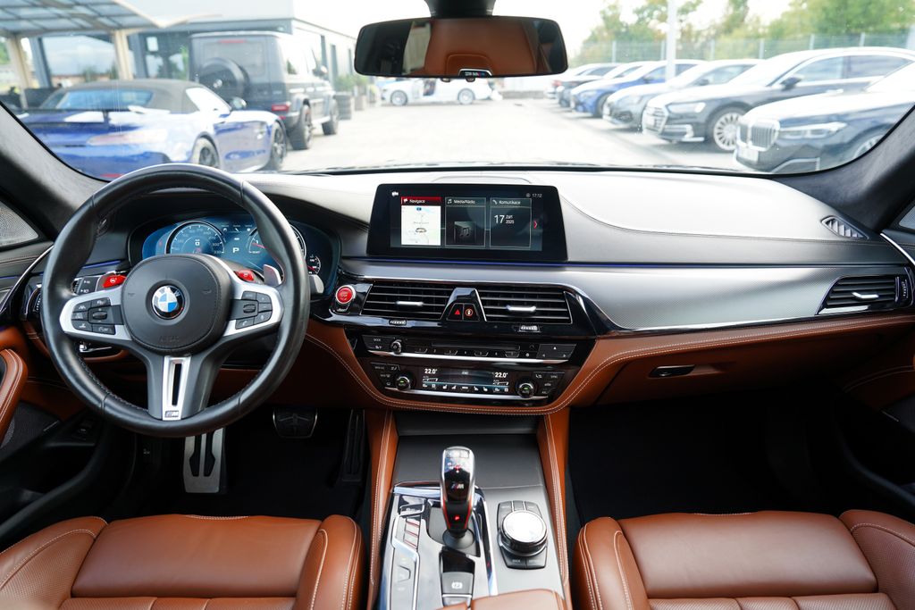 BMW M5