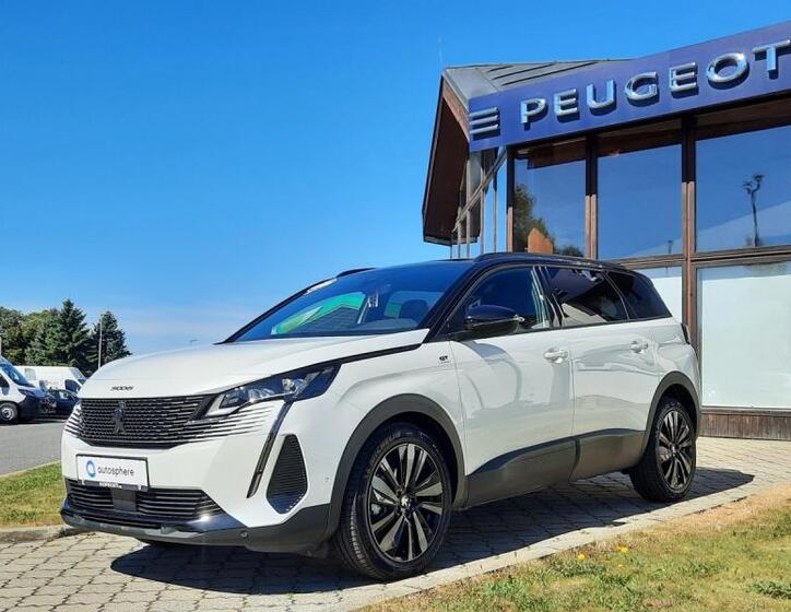 Peugeot 5008 1
