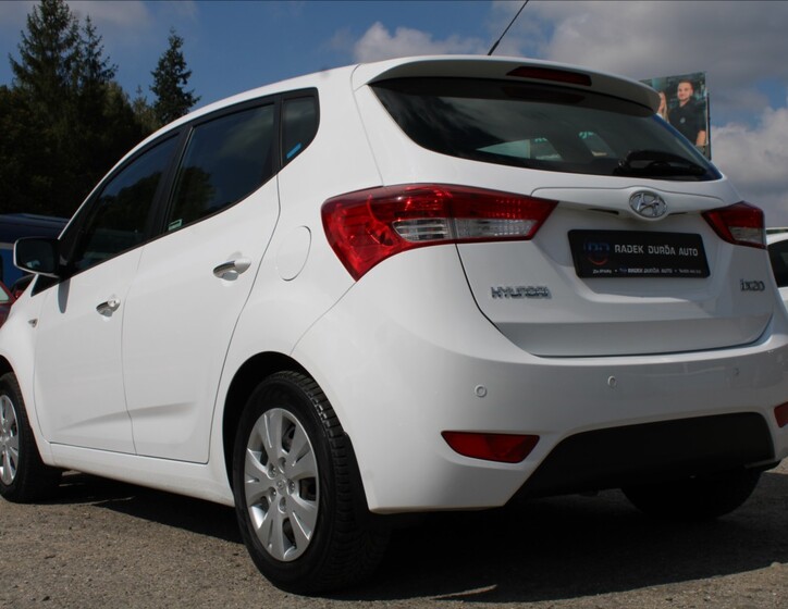 Hyundai ix20 7