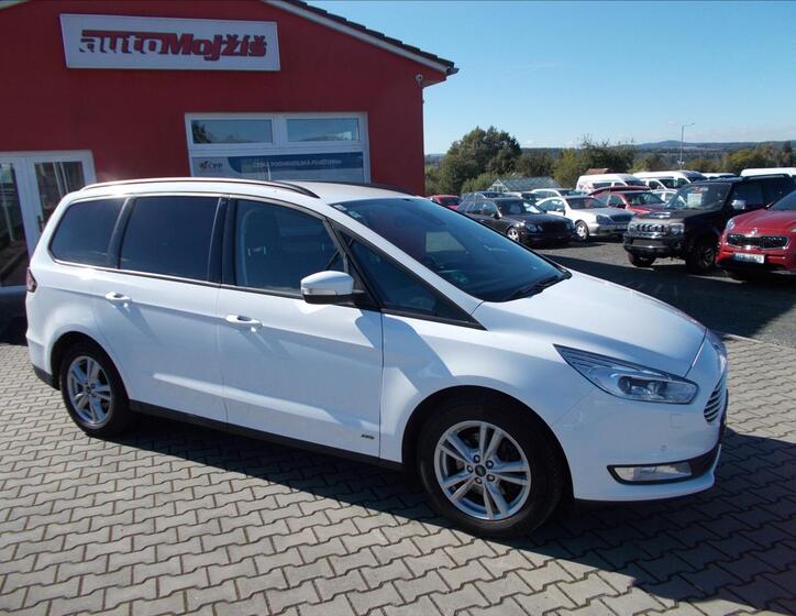 Ford Galaxy 8
