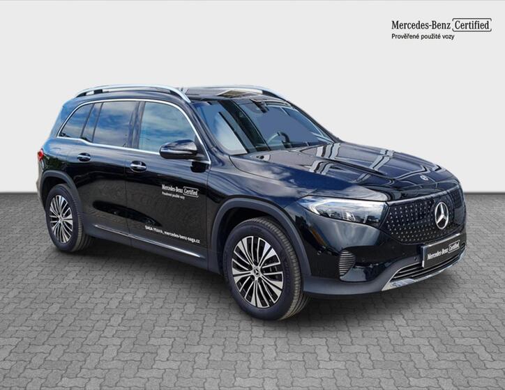 Mercedes-Benz EQB 7