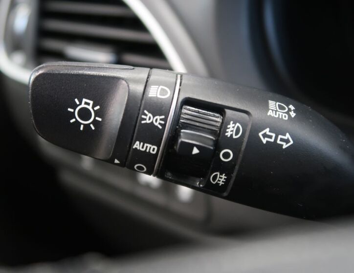 Hyundai i30 27