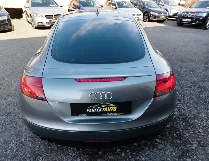 Audi TT 4