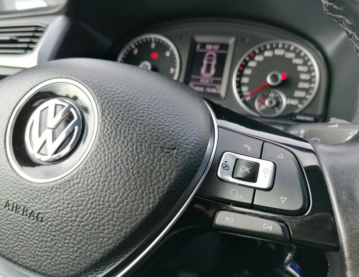 Volkswagen Caddy 18