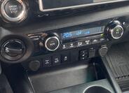 Toyota Hilux 27