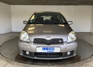 Toyota Yaris 2
