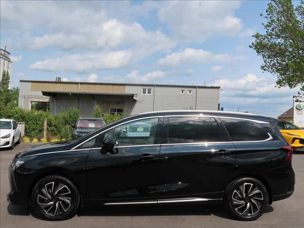 Dongfeng U-Tour