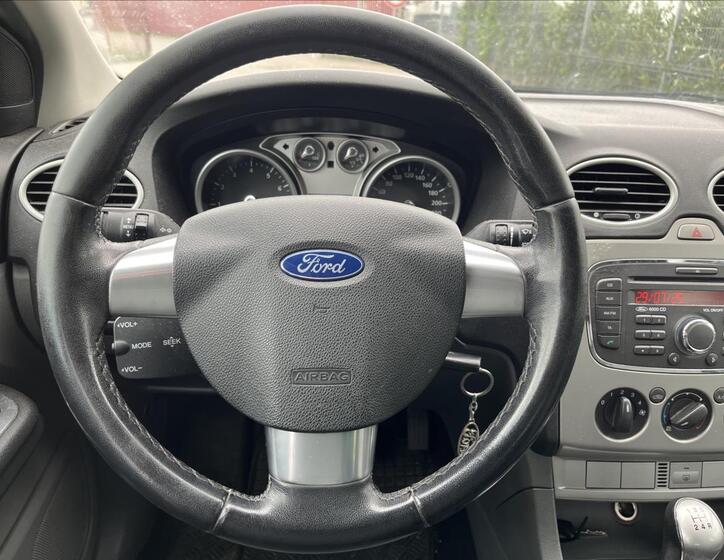 Ford Focus 14