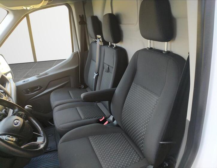Ford Transit 14