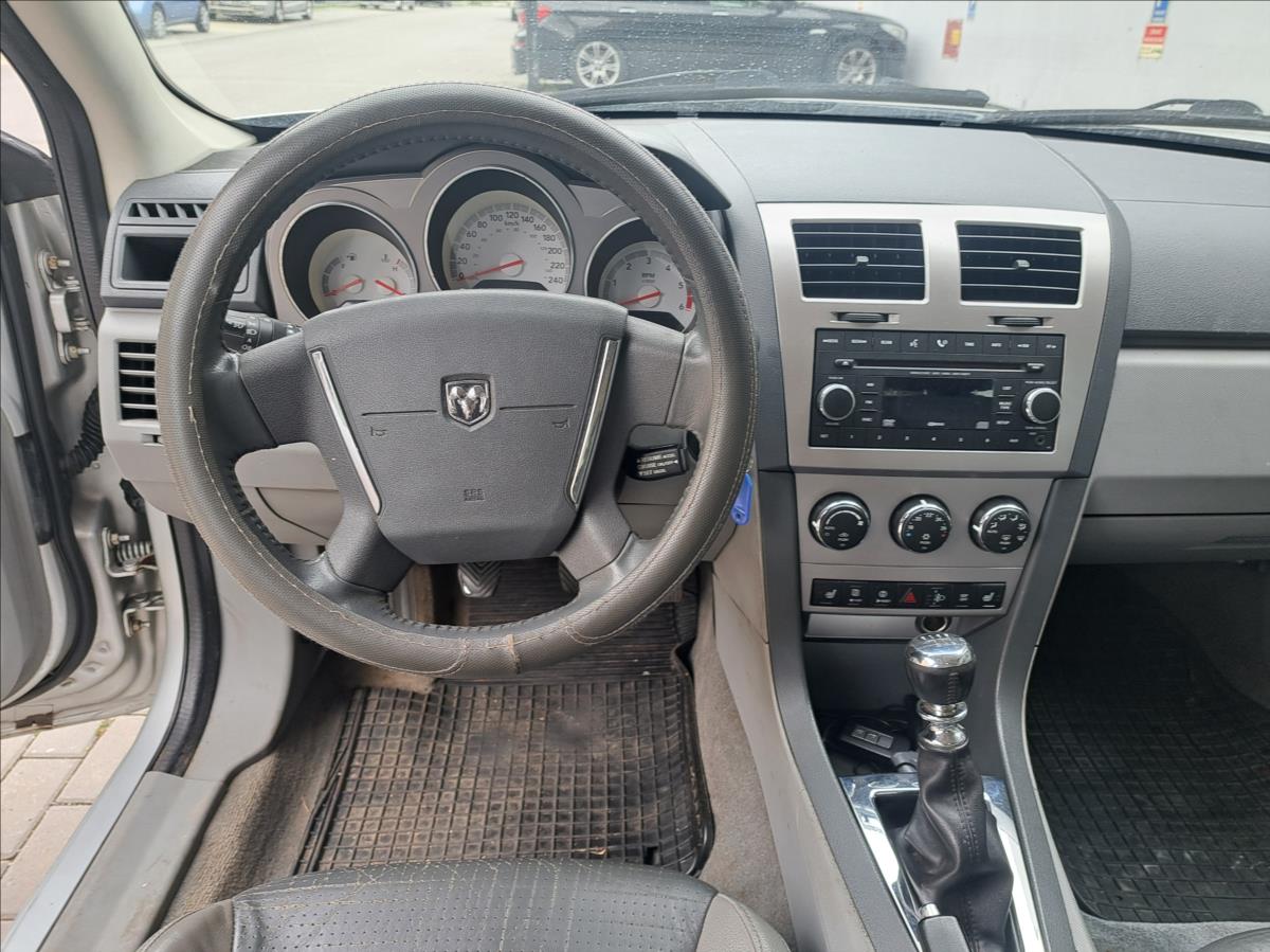Dodge Avenger