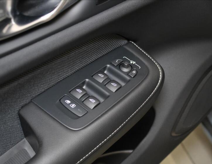 Volvo S60 18