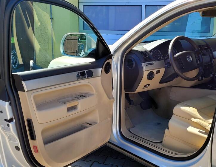 Volkswagen Touareg 22