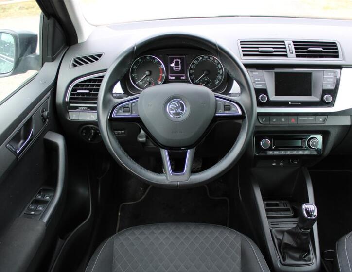 Škoda Fabia 12