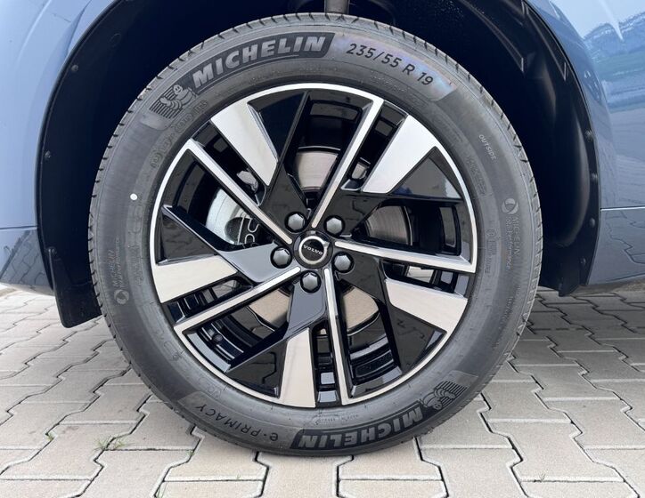 Volvo XC60 11