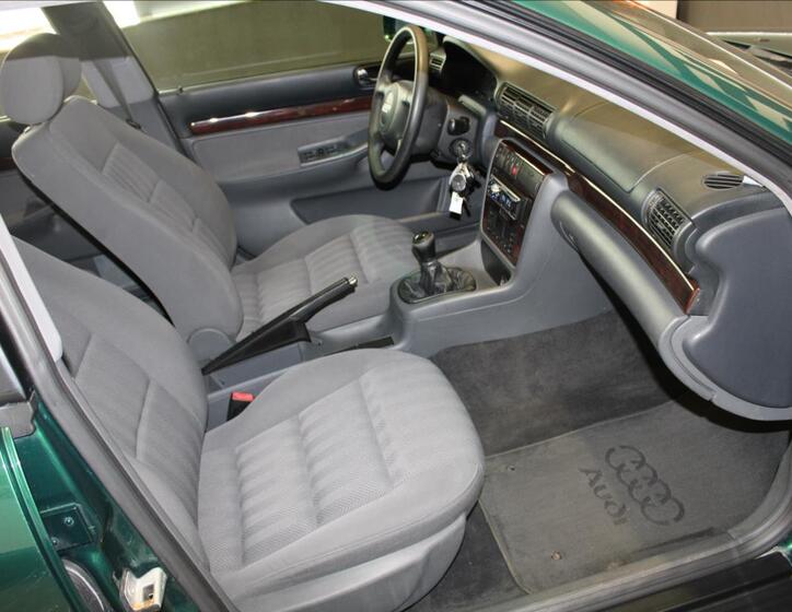 Audi A4 18