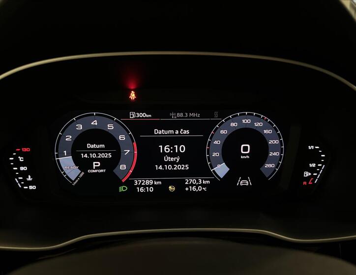 Audi Q3 13