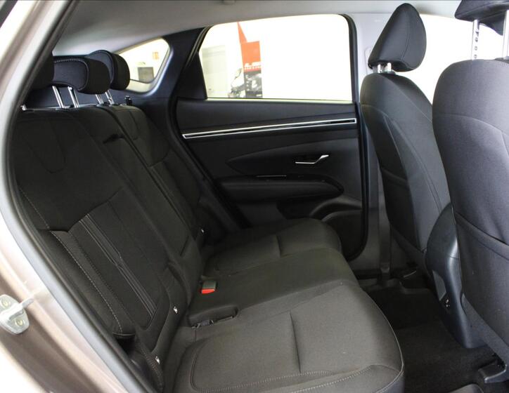 Hyundai Tucson 13