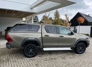 Toyota Hilux 7