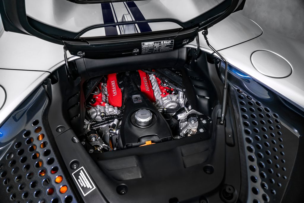 Ferrari SF90