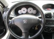 Peugeot 206 11