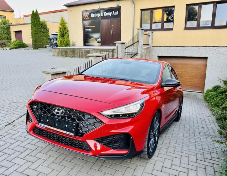 Hyundai i30 11