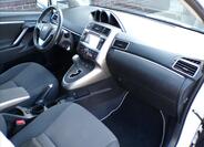 Toyota Verso 24