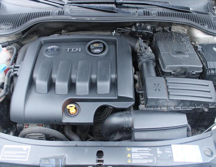 Škoda Octavia 15
