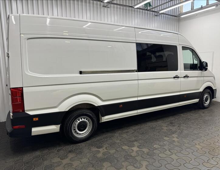 Volkswagen Crafter 9