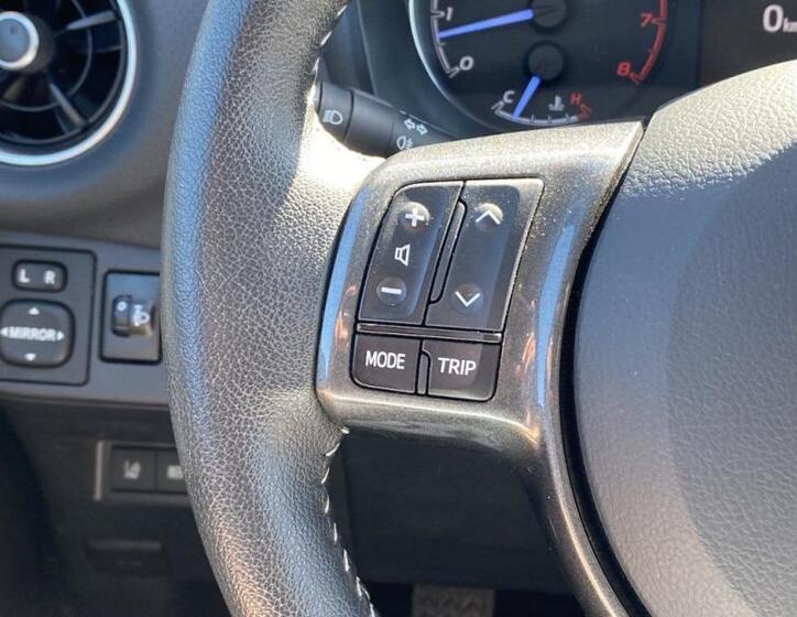 Toyota Yaris 20