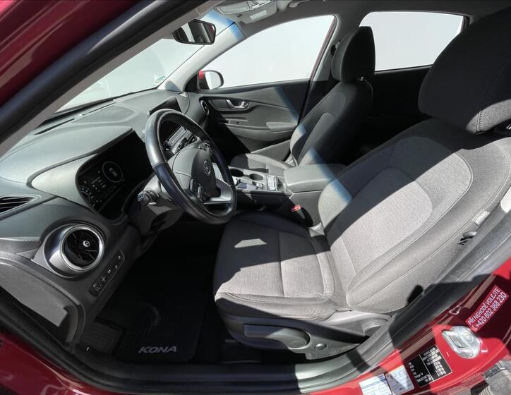 Hyundai Kona 4