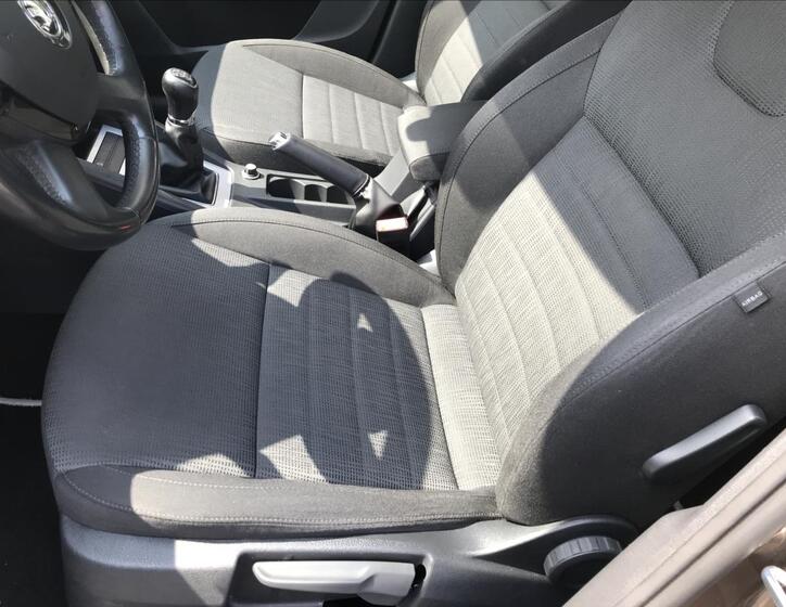 Škoda Octavia 11