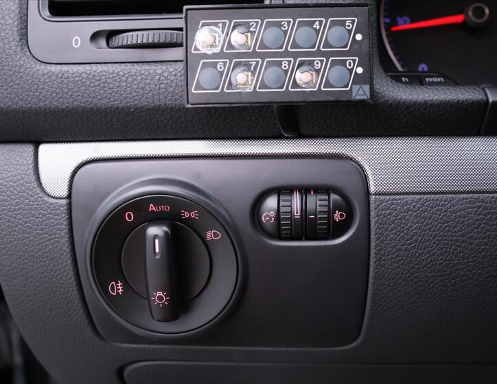Volkswagen Golf 18