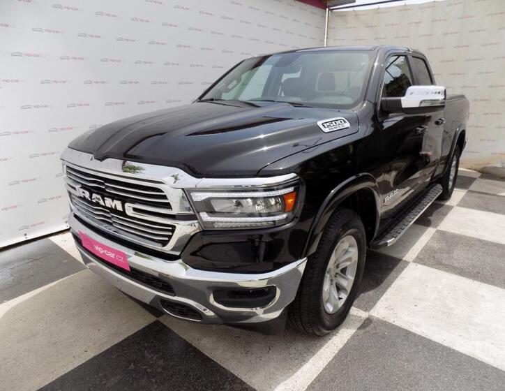 Dodge RAM 1500 1