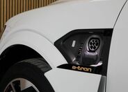 Audi e-tron 14