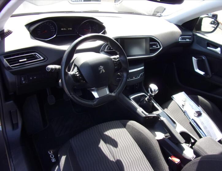 Peugeot 308 16
