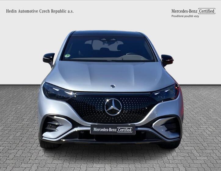 Mercedes-Benz EQE 8