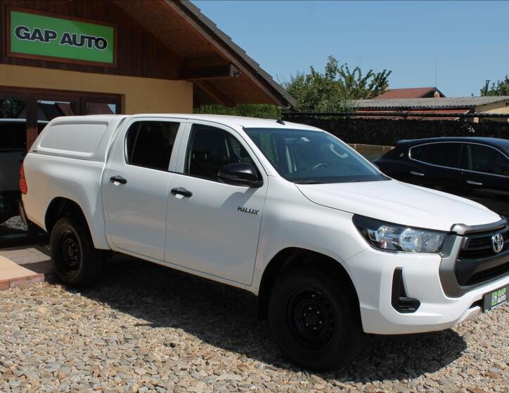 Toyota Hilux 1