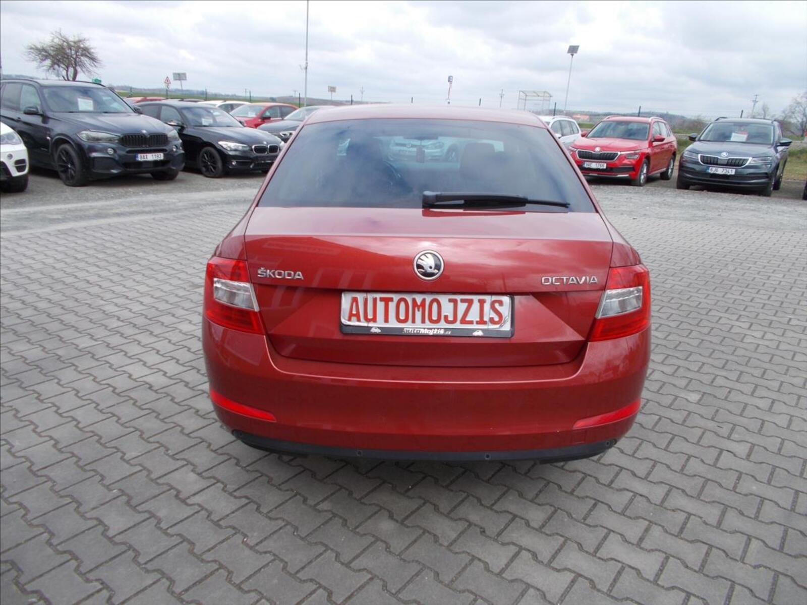 Škoda Octavia 9