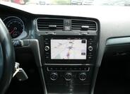 Volkswagen Golf 27