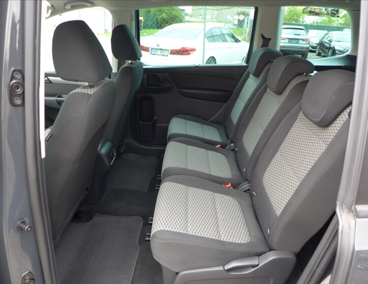 Volkswagen Sharan 22