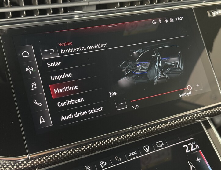 Audi Q8 35
