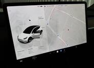 Tesla Model Y 18