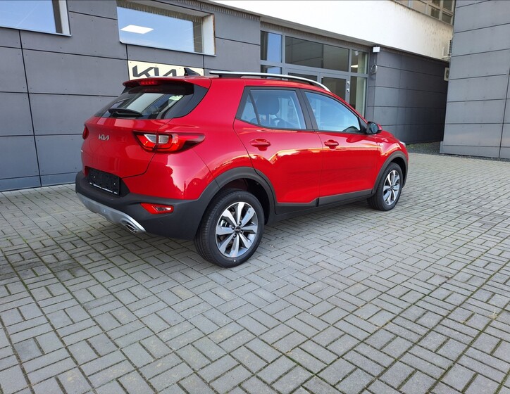 KIA Stonic 6