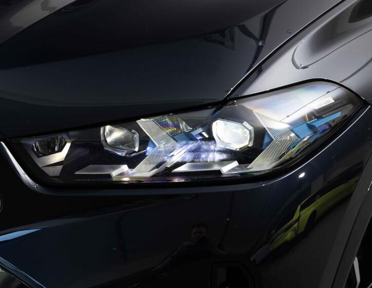 BMW X6 8