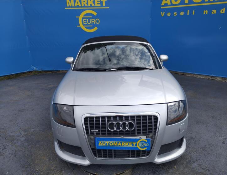 Audi TT 2