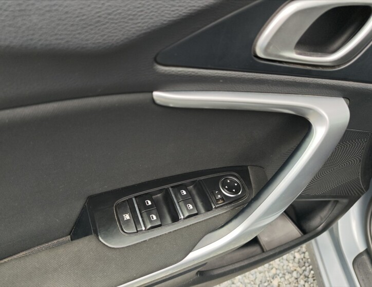 KIA Ceed 10
