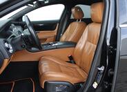 Jaguar XJ 10